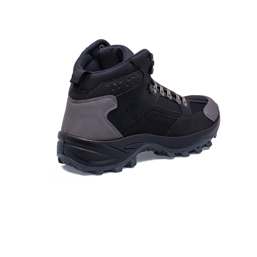 نیم بوت اسلوونی میانه