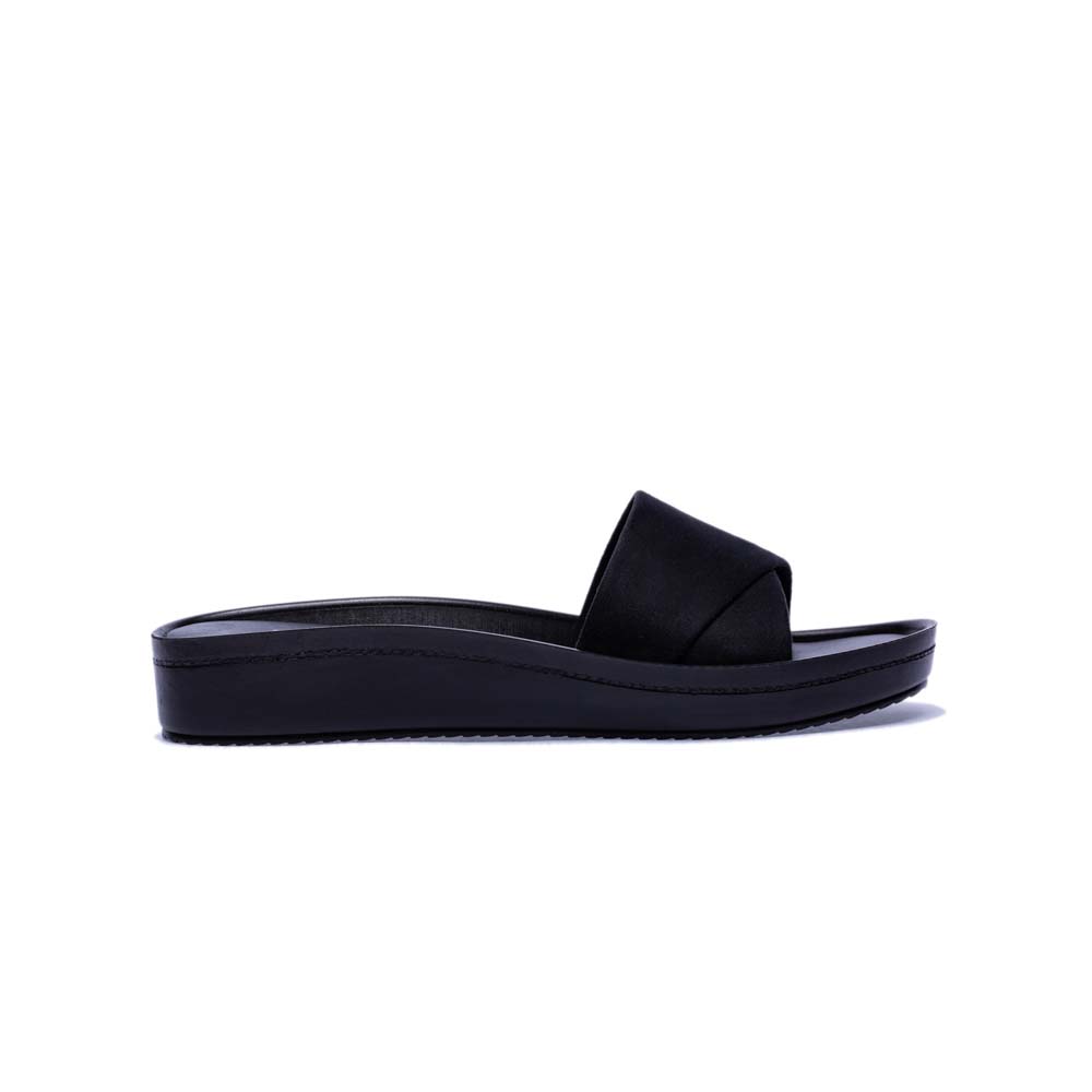 دمپایی باران زنانه