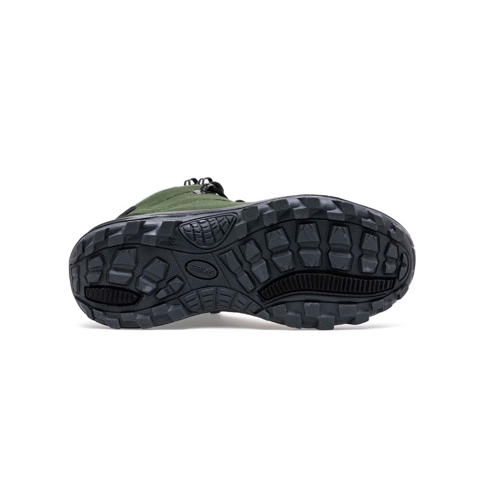 نیم بوت اسلوونی میانه